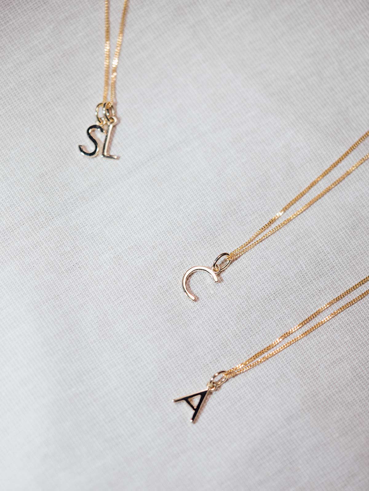The Letter Charm | Buchstaben Anhänger A-Z | 14k Echtgold - Image 6