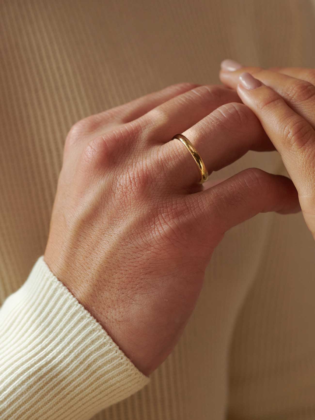 Classic Wedding Band - Image 3