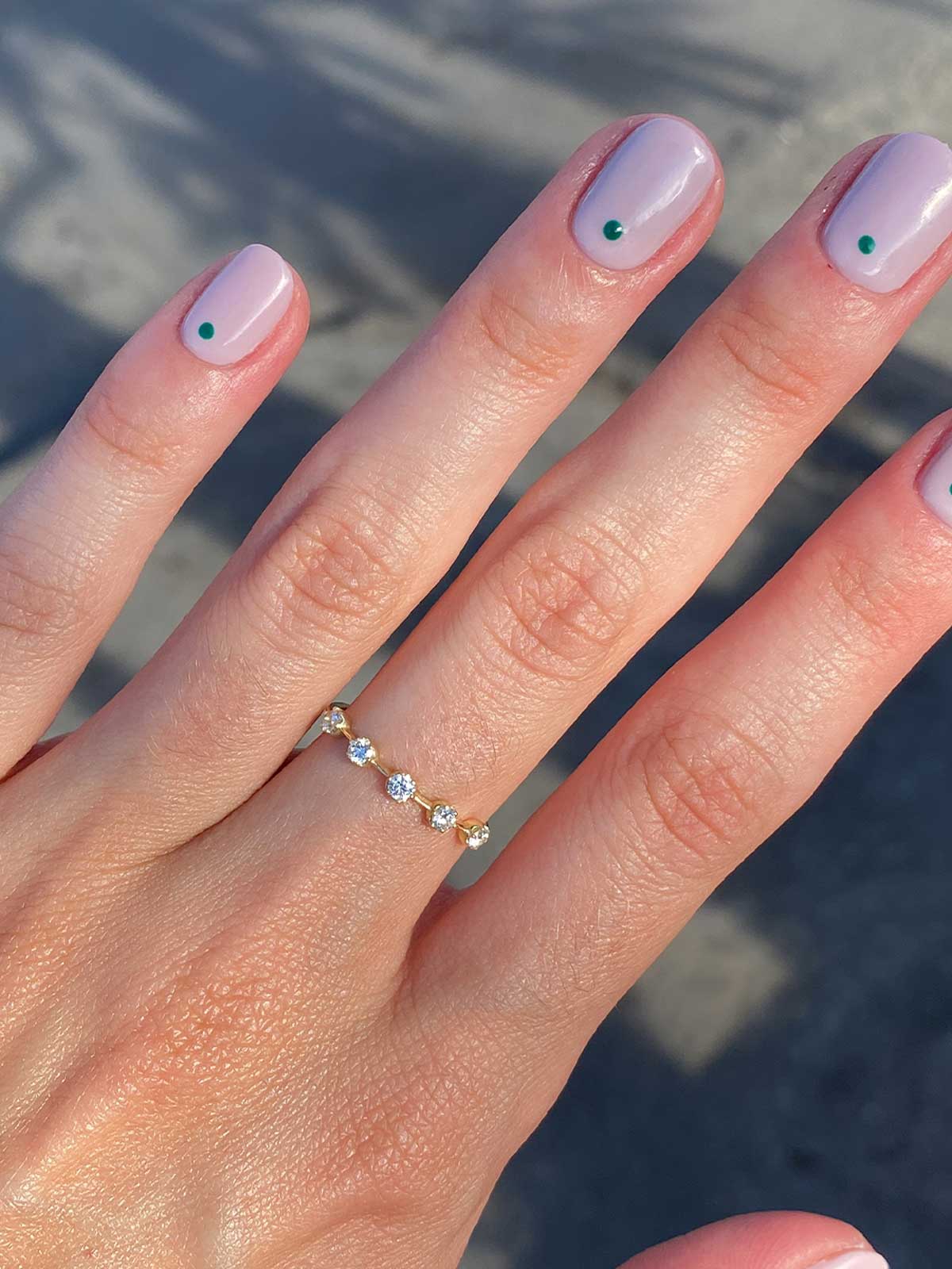 Ring Piper | Five Tiny Diamonds - Image 3